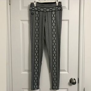 HARRICANA Boho Patterned Yoga Pants Leggings L Athletic Super Soft